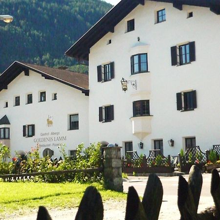 Gasthof Goldenes Lamm Hotel Vahrn Bagian luar foto