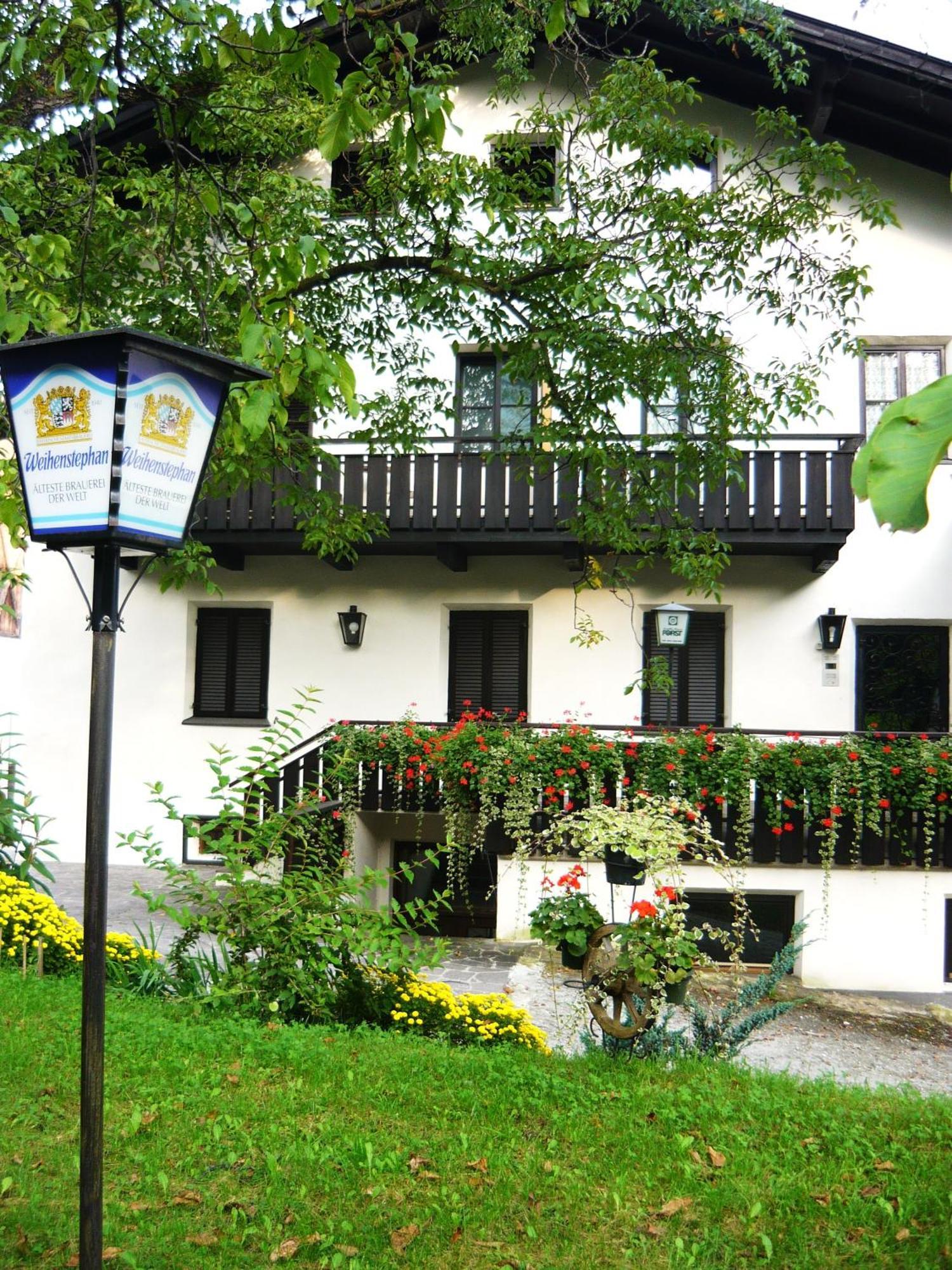 Gasthof Goldenes Lamm Vahrn Bagian luar foto