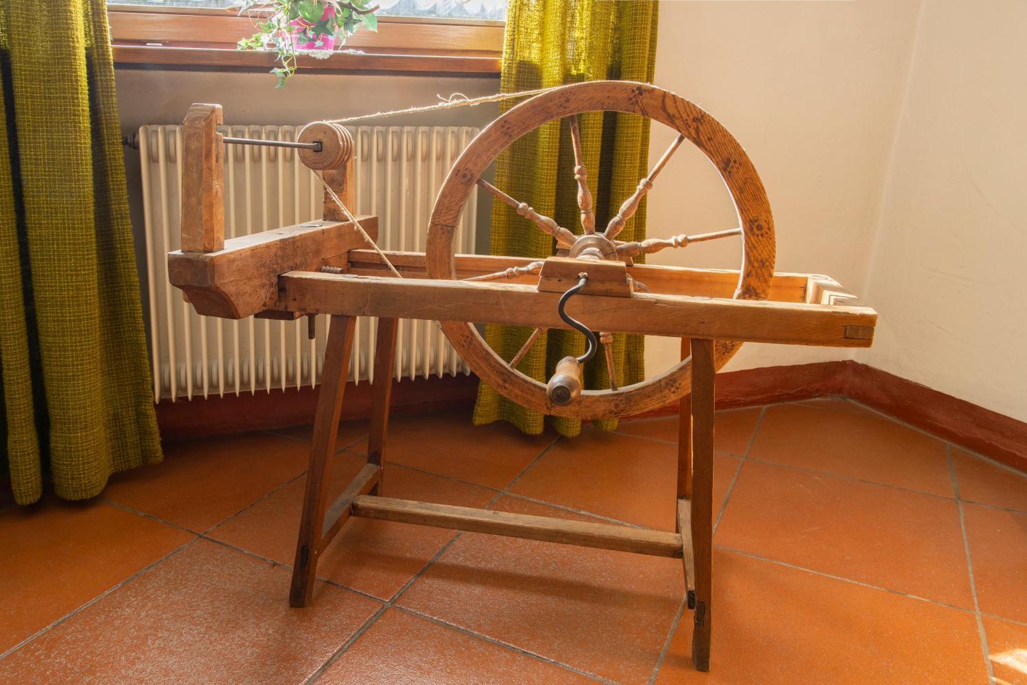 Gasthof Goldenes Lamm Vahrn Bagian luar foto