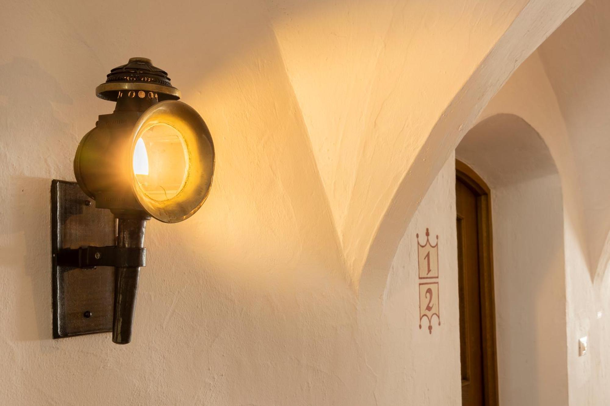 Gasthof Goldenes Lamm Vahrn Bagian luar foto